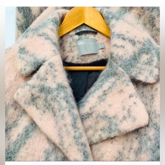 • ASOS • Beautiful Cozy & WARM Mid-length Car Coat - Picture 3 of 7